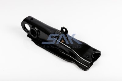 ปีกนกล่าง IS TFR R SAK