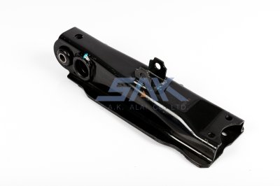 ปีกนกล่าง IS TFR +บูช R SAK