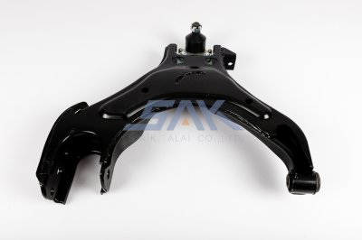 ปีกนกล่าง IS D-MAX-4WD +ลูกหมาก R SAK