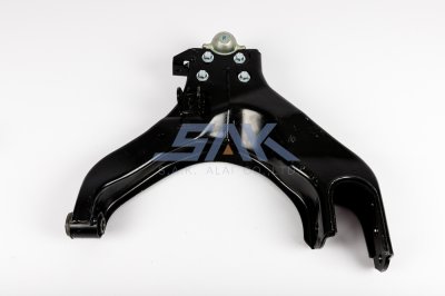 ปีกนกล่าง IS D-MAX-4WD +ลูกหมาก R SAK