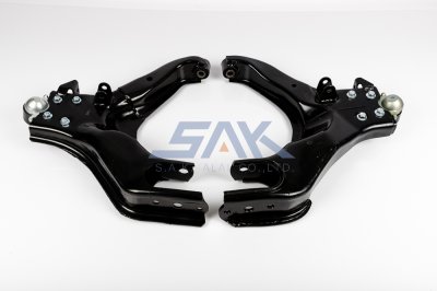 ปีกนกล่าง IS D-MAX-4WD +ลูกหมาก R SAK