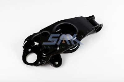 ปีกนกล่าง MB L200, C/C L