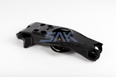 ปีกนกล่าง MB STRADA R SAK