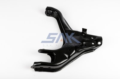 ปีกนกล่าง MB STRADA-4WD R