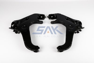 ปีกนกล่าง MB STRADA-4WD R