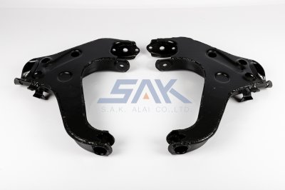 ปีกนกล่าง MB STRADA-4WD R