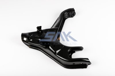 ปีกนกล่าง MB STRADA-4WD L