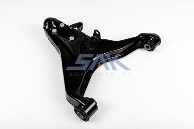 ปีกนกล่าง MB ไทตัน-4WD +ลูกหมาก L SAK