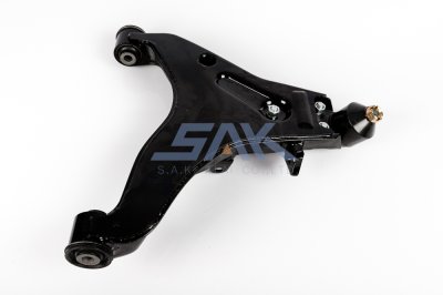 ปีกนกล่าง MB ไทตัน-4WD +ลูกหมาก R SAK