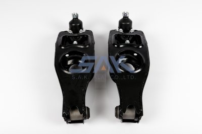 ปีกนกล่าง MB ไทตัน +ลูกหมาก R SAK