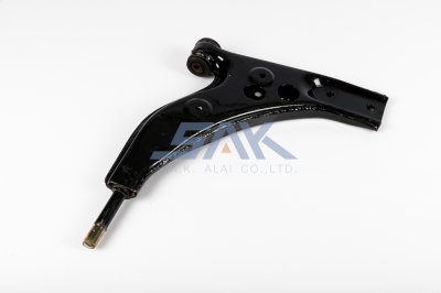 ปีกนกล่าง MD 323, ซีดาน +บูช L