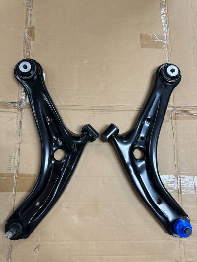 ปีกนกล่าง MD MAZDA-2"2007 R