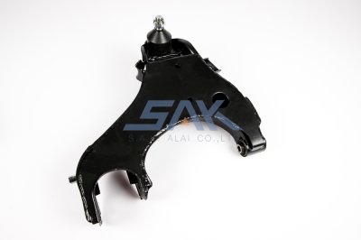 ปีกนกล่าง NS FRONTIER-4WD +ลูกหมาก R SAK