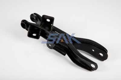 ปีกนกล่าง NS 620 L