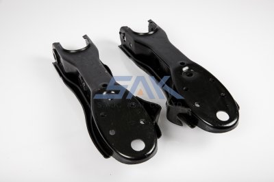 ปีกนกล่าง NS 720 R