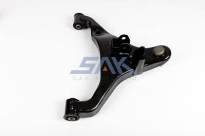 ปีกนกล่าง NS NAVARA-5เกียร +ลูกหมาก R