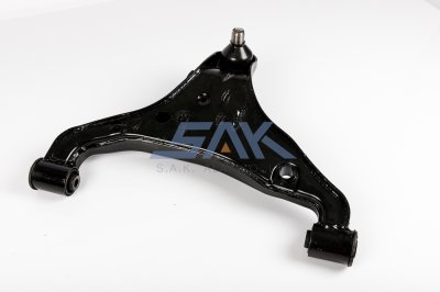 ปีกนกล่าง NS NAVARA-5เกียร +ลูกหมาก R