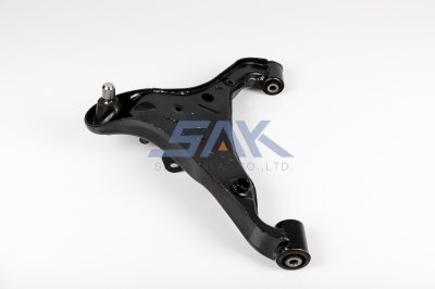 ปีกนกล่าง NS NAVARA-5เกียร +ลูกหมาก L