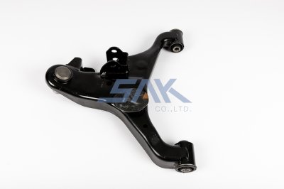 ปีกนกล่าง NS NAVARA-6เกียร +ลูกหมาก L SAK