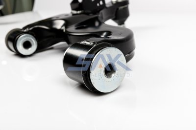 ปีกนกล่าง TT VIGO, REVO +ลูกหมาก R SAK