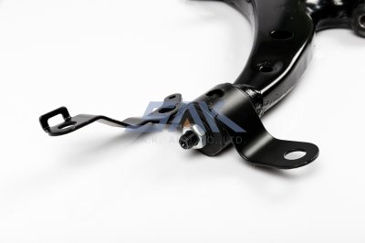 ปีกนกล่าง TT AE100 +บูช L