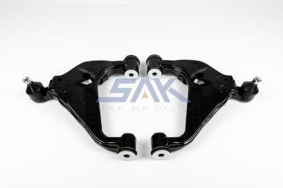 ปีกนกล่าง TT REVO-4WD +ลูกหมาก R SAK