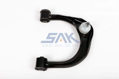 ปีกนกบน TT VIGO-4WD +ลูกหมาก R SAK