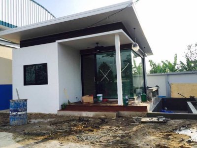 โรงงานพี่วัฒน์