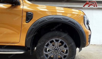 18 Fender (V.9)  (4D)(WT model)