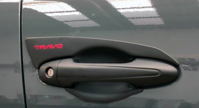 7 ถาดรองมือ 4 ประตู Toyota Hilux Travo ปี 2026