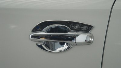 10 ถาดรองมือเปิดประตู