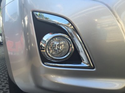10 Fog Lamp Cover (4WD) (Year 2016)