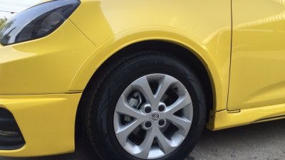 11 คิ้วล้อ