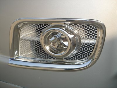 10 ครอบไฟตัดหมอก (ปี 2005)