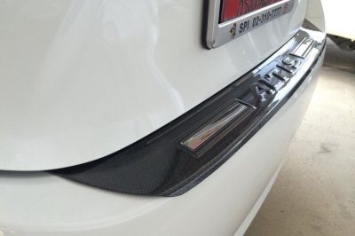 12 Rear Bumper Step