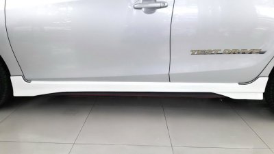 9 Side Skirt (Artimo)