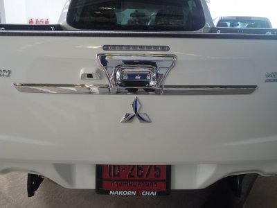 10 Tail Gate Cover (3 pcs) V 1