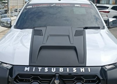 16 SCOOP Bonnet TRITON 2023 (V.8)