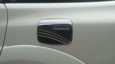 12 ครอบฝาถังน้ำมัน (V 1)