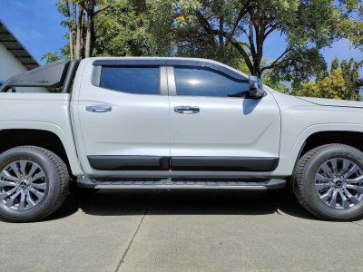 9 Side Moudling (Single Cab) 2 pcs TRITON 2023