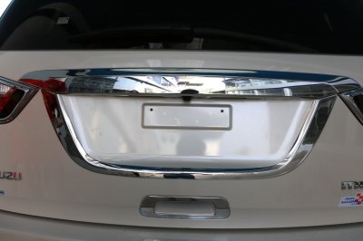 13 License Plate Trim