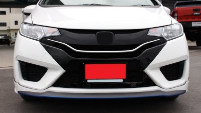 16 เสกิร์ตรอบคัน (V 1) ทรง Nob-R