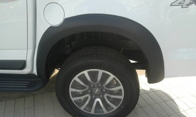 19 Fender Flares V 1 Front (Lifted)