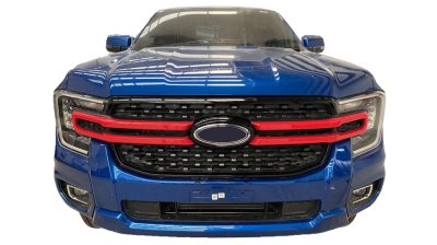 13 Front grill trim (XLT)