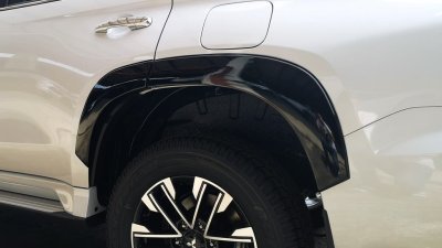 18 คิ้วล้อ (V 1)