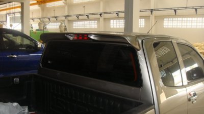 17 สปอยเลอร์หลัง (V 1)