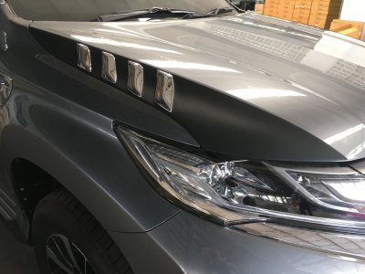 19 สกู๊ปหลอกข้างฝากระโปรงหน้า