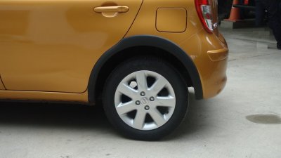 18 คิ้วล้อ (V 1) ทรงห้าง