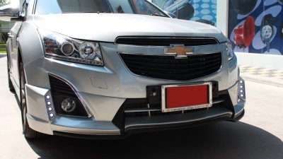 1 Front Skirt (V 1) With LED (GT)