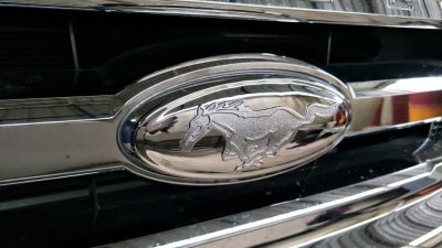 23 ครอบโลโก้ฝาท้ายกระบะ